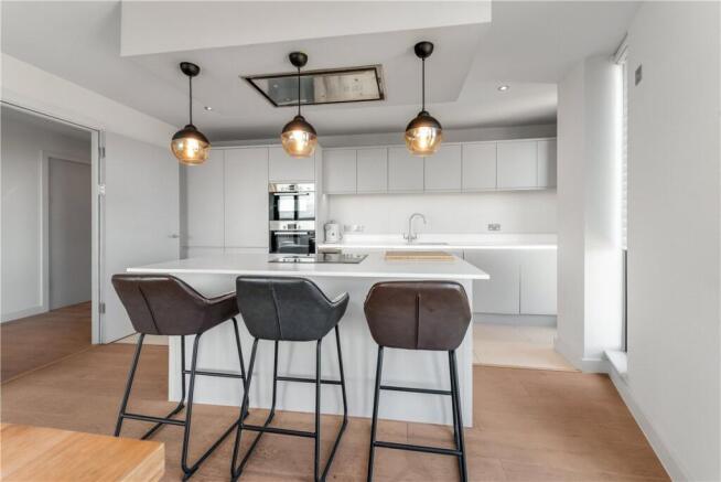 2 bed Apartment for sale Image 12