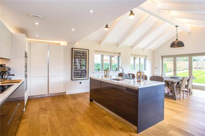 Kitchen/family Room