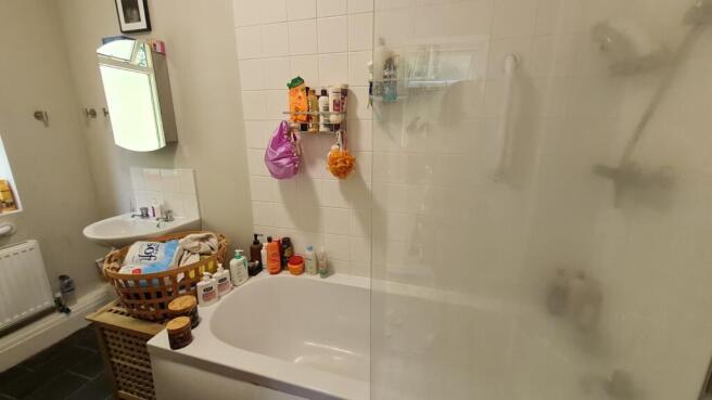 2 bed Bungalow to rent Image 7