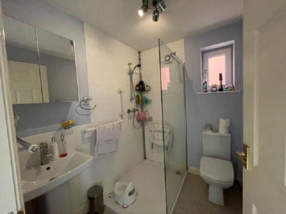 Shower room / WC