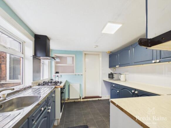 4 bed Terraced for sale Image 12