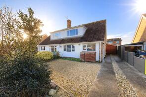 39, Balmoral Drive, Burnham-on-sea TA8 2DG