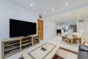 2, Hathway Terrace, London SE14 5TS