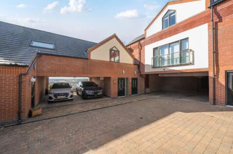 The Heights Carline Road, Lincoln, Lincolnshire, LN1