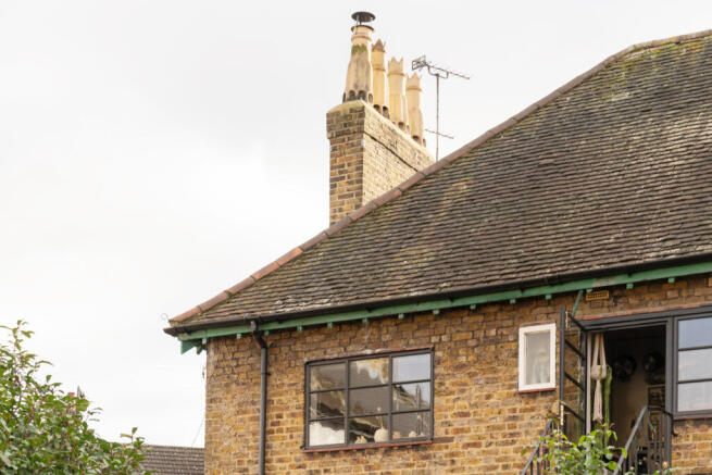 195483 - THORPE-CRESCENT-54-edit.jpg
