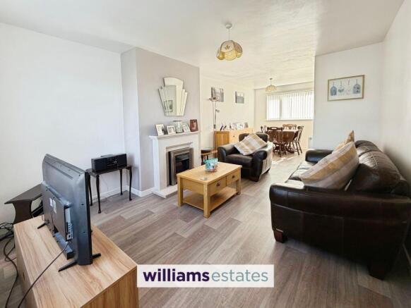 Living / Dining Room