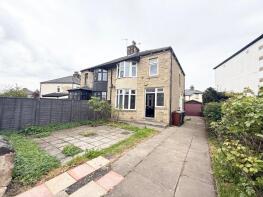 11, Sunnybank Lane, Thornbury, Bradford BD3 7DG