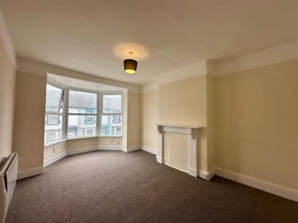 Lounge Bedroom.jpg