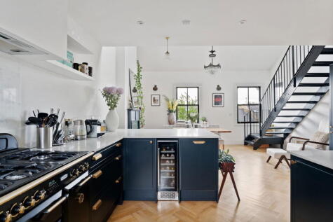 Macfarlane Road, London, W12
