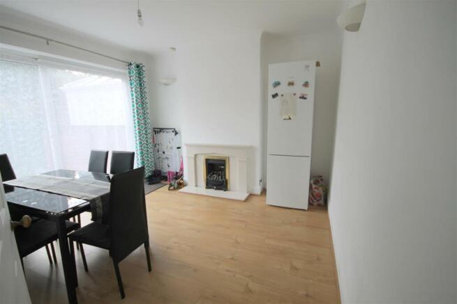 Dining Room 2.JPG