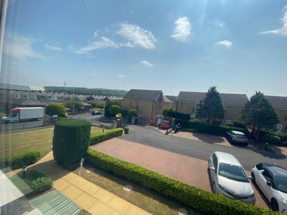 2 bed Flat to rent Image 6