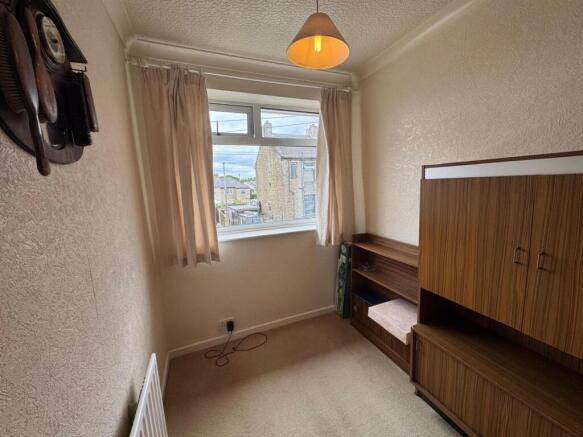 3 bed Terraced for sale Image 11