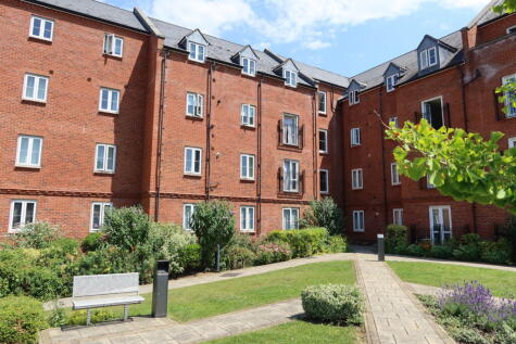 Cherwell Court, Britannia Road, Banbury OX16 5DE