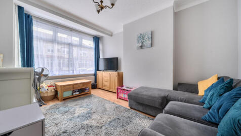 West End Avenue, Leyton, E10 6DZ