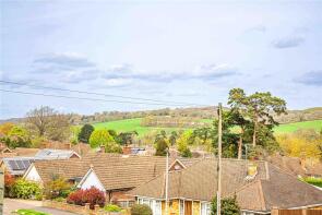 27, Darrs Lane, Northchurch, Berkhamsted HP4 3RJ