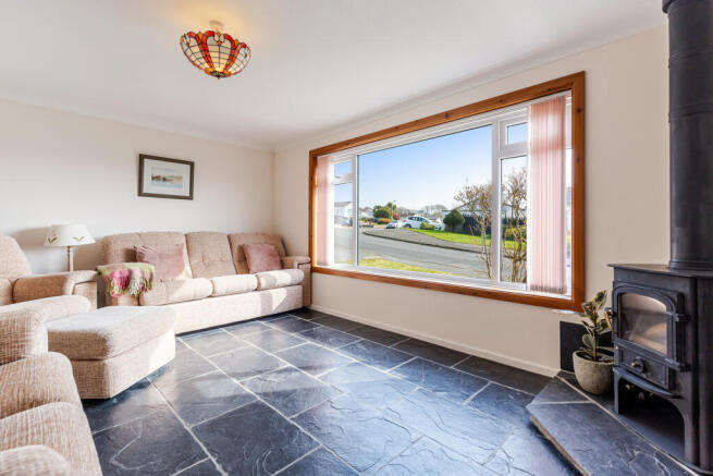 A25 - 10 Coombe Meadows Chillington - 260323