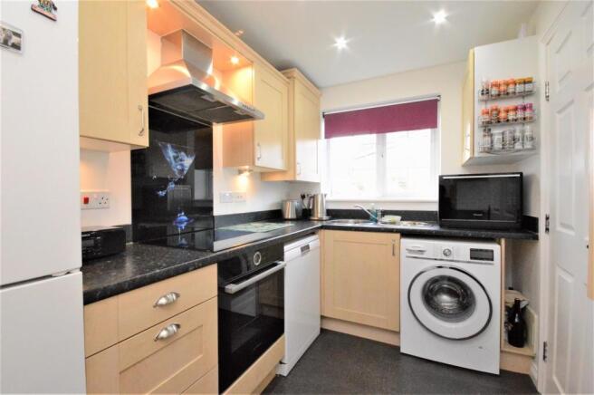014 kitchen woodfield.JPG