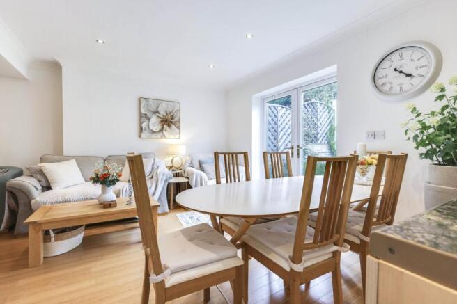3 bed Bungalow for sale Image 5