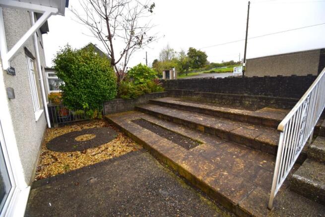 Front Garden.JPG