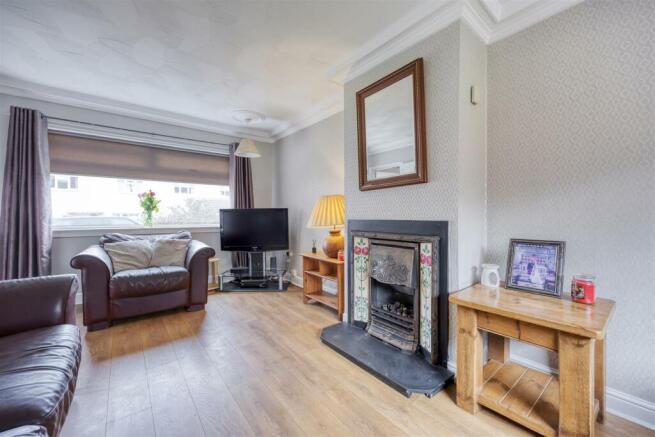 14_WOODSIDE_AVE_LENZIE_008.JPEG
