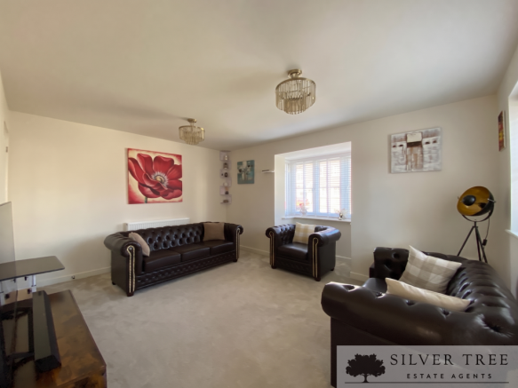 3 bed Detached for sale Image 4