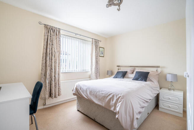 3 bed Detached Bungalow for sale Image 7