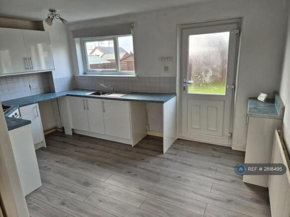 Large Kitchen