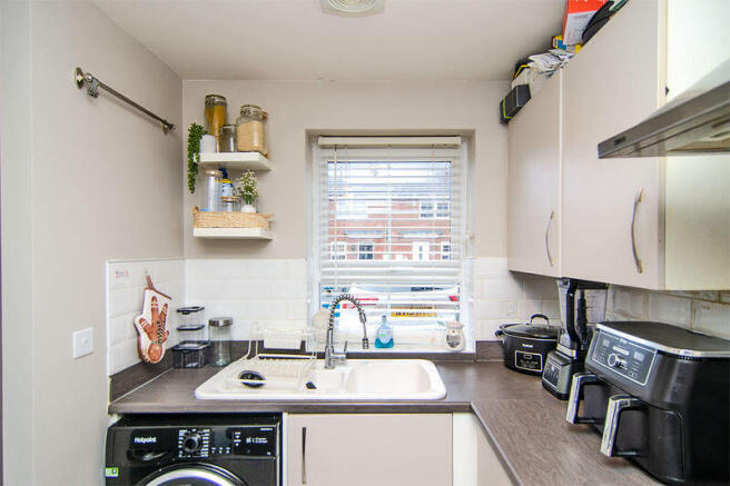 Bayliss Drive, Hednesford photo 4