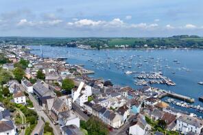 Flat 2, 3, Quay Hill, Falmouth TR11 3HA
