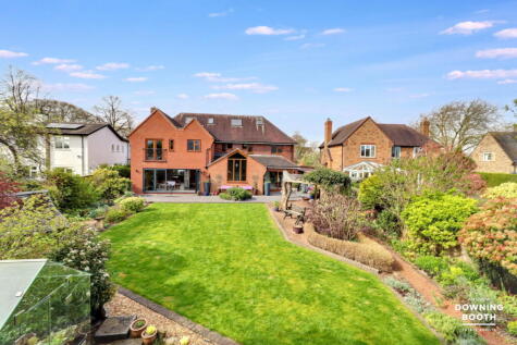 The Friary, Lichfield, WS13 6QH - Incredible Six Bedroom Home