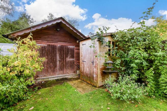 Workshop/Outbuildings