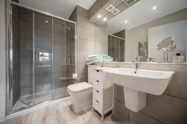Ensuite