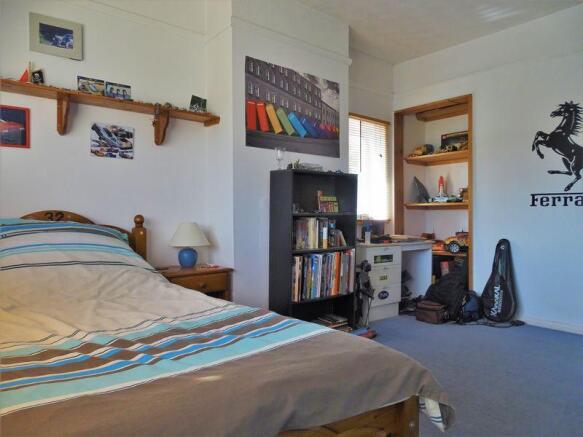 Photo 8