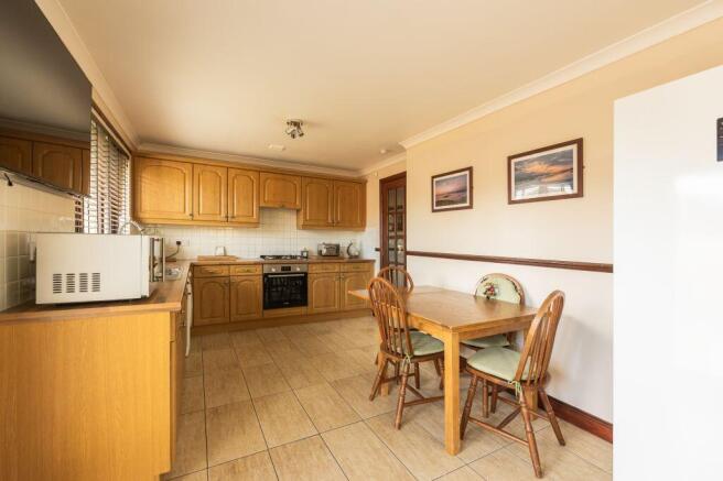 20 Rose Avenue, Bonnyrigg, EH19 3RD photo 3