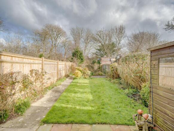 Garden (view a)
