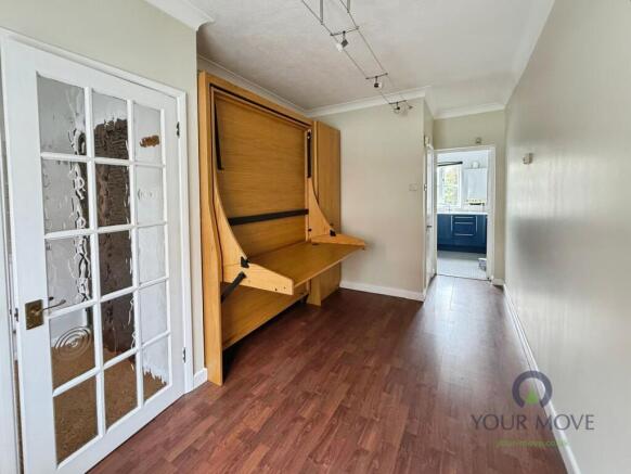 Living Room/Bedroom
