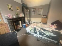 14, Ridgeway Terrace, Delph Lane, Woodhouse, Leeds LS6 2HU