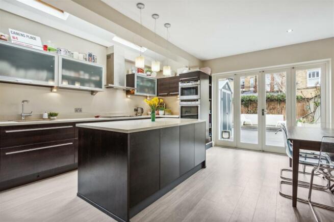 For Sale_Fielding road W4