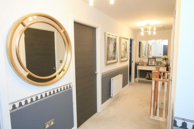 FIRST FLOOR LANDING