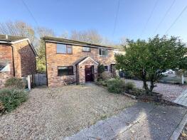 12, Crofters Court, Crewe CW4 7EX