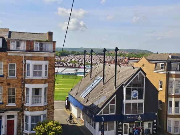 2 bed Flat for sale Image 12