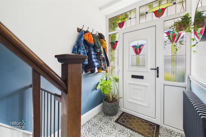 3 bed Semi-Detached for sale Image 9