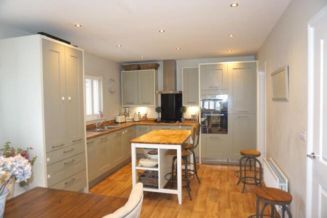 Kitchen/Dining Room