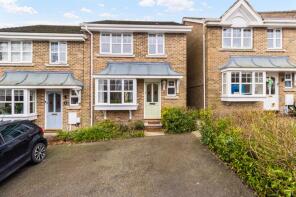 81, Pellings Farm Close, Crowborough TN6 2BF