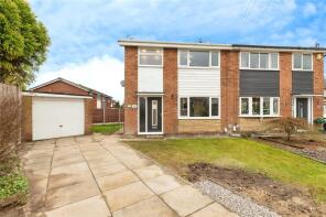 31, Wilton Gardens, Radcliffe M26 2UP