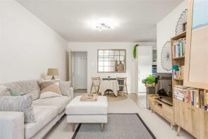 Flat 2 First Floor, 50, Radipole Road, London SW6 5DL