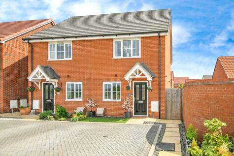 Oak Apple Drive, Stowupland, Stowmarket, Suffolk, IP14