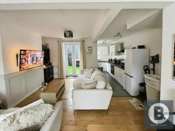 Mill Road, Llanfairfechan, LL33 photo 4