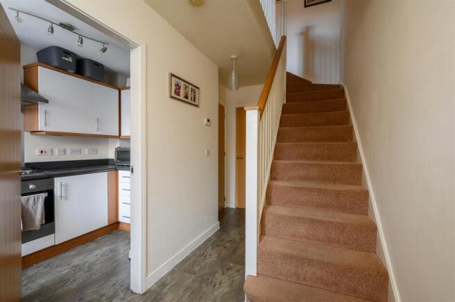 2 bed Terraced for sale Image 6
