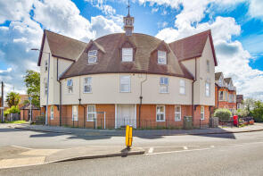 Flat 4, Melville House, Braintree Road, Dunmow CM6 1HS